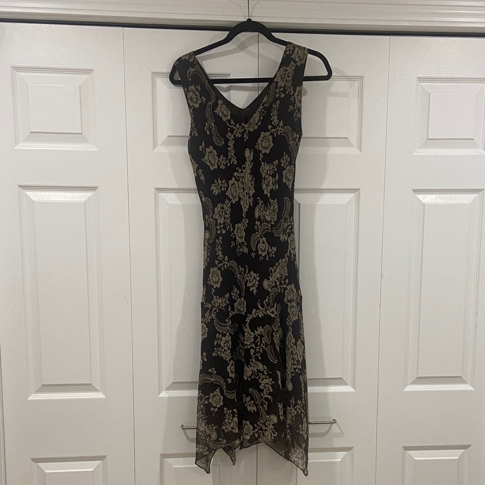 Elegant brown and tan  Floral Dress